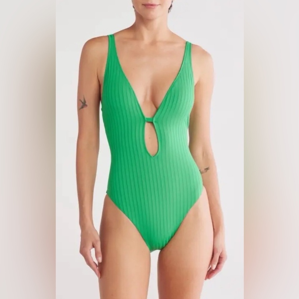 Sanctuary Refresh Ribbed Plunging Lace Back Mio  One-Piece Swimsuit Medium